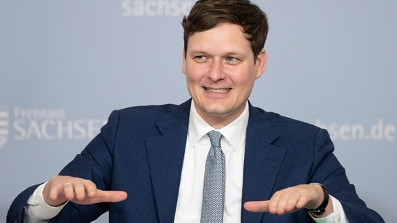 Conrad Clemens (CDU), Kultusminister von Sachsen